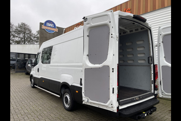 Iveco Daily 35S14V 2.3 410 L4H2 automaat / dubbel cabine 7 persoons / vaste prijs rijklaar € 29.950 ex btw / lease €/ cruise en climate control / trekhaak 3500 kg / euro 6 / bpm vrij
