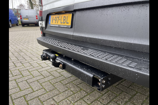 Iveco Daily 35S14V 2.3 410 L4H2 automaat / dubbel cabine 7 persoons / vaste prijs rijklaar € 29.950 ex btw / lease €/ cruise en climate control / trekhaak 3500 kg / euro 6 / bpm vrij