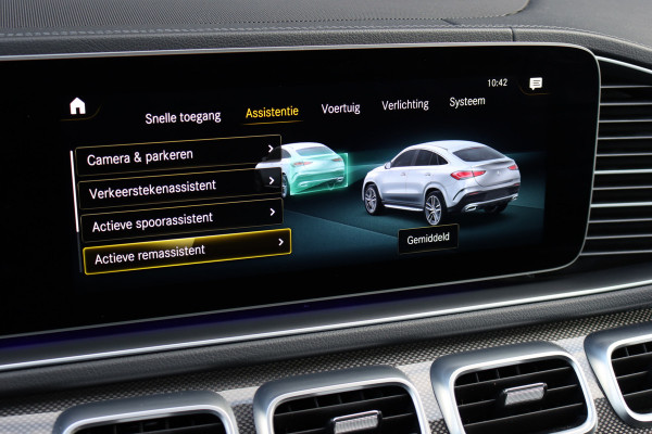 Mercedes-Benz GLE Coupé 350 d 4MATIC AMG Line | Luchtvering | Burmester | Panoramadak | Trekhaak | Surround Camera | Dodehoekassistent | Multibeam LED | Bekerhouder verwarmd |