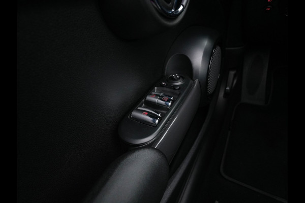 MINI Cabrio 1.5 Cooper Chili *LUXURY-LEATHER | FULL-LED | HEATED-SPORTSEATS | KEYLESS | NAVI-FULLMAP | ECC | PDC | CRUISE | AMBIENT-LIGHT | AIRSCARF | 18''ALU*