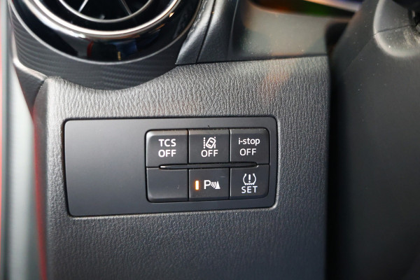 Mazda CX-3 2.0 SkyActiv-G 120 GT-M AUT HUD NAV LEDER CAM XENON STOELVW '18