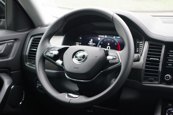 Škoda Kodiaq 1.5 TSI 150 PK Automaat Business Edition Plus, Leder, Canton Sound, Camera, 4 x Stoelverwarming