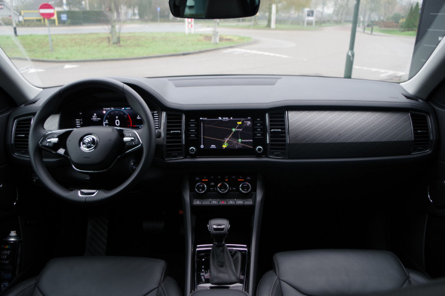 Škoda Kodiaq 1.5 TSI 150 PK Automaat Business Edition Plus, Leder, Canton Sound, Camera, 4 x Stoelverwarming