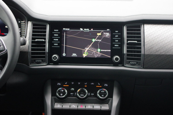Škoda Kodiaq 1.5 TSI 150 PK Automaat Business Edition Plus, Leder, Canton Sound, Camera, 4 x Stoelverwarming