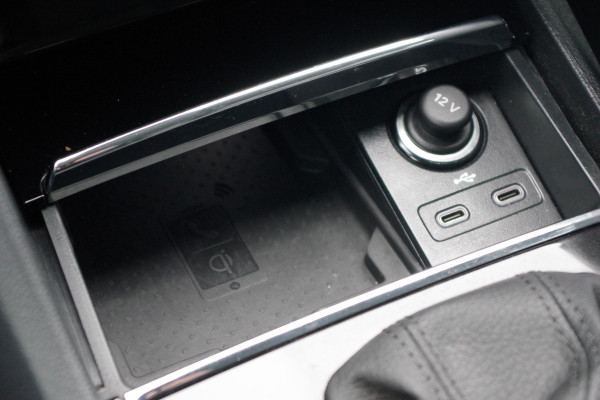 Škoda Kodiaq 1.5 TSI 150 PK Automaat Business Edition Plus, Leder, Canton Sound, Camera, 4 x Stoelverwarming