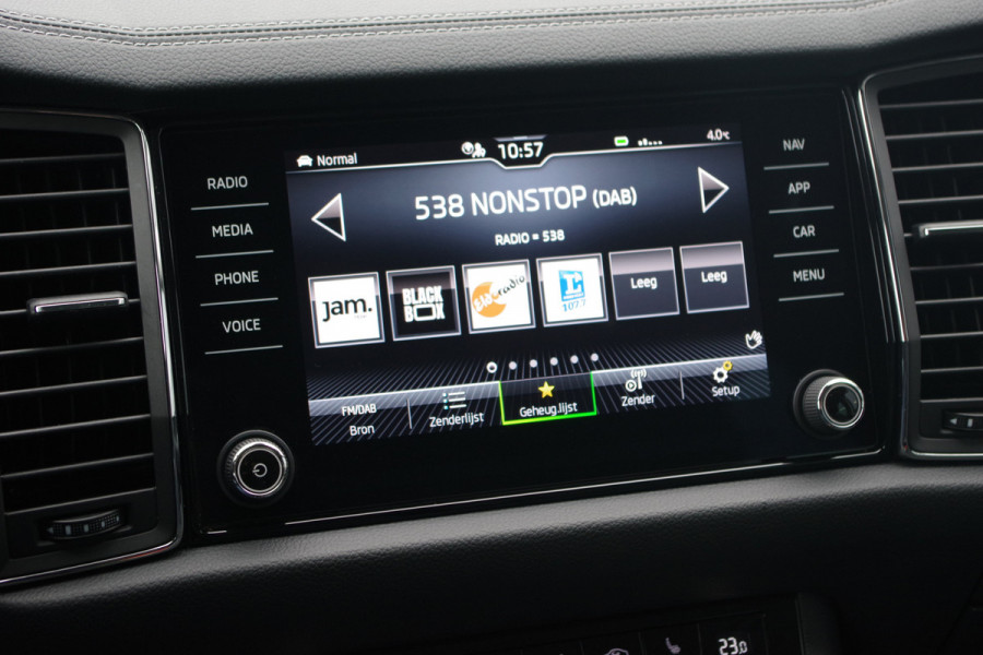 Škoda Kodiaq 1.5 TSI 150 PK Automaat Business Edition Plus, Leder, Canton Sound, Camera, 4 x Stoelverwarming