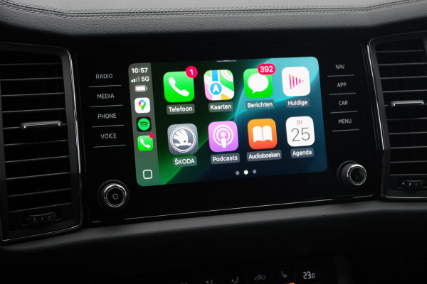 Škoda Kodiaq 1.5 TSI 150 PK Automaat Business Edition Plus, Leder, Canton Sound, Camera, 4 x Stoelverwarming