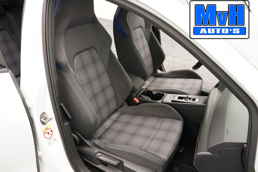 Volkswagen Golf 1.4 eHybrid GTE|IQ|CAMERA|STOEL/STUUR.VERW