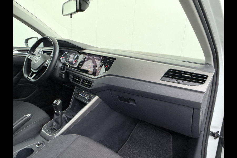 Volkswagen Polo 1.0TGI CNG Aardgas Navi Climatronic Apple Carplay Android Auto Cruise Control Comfortline Executive-pakket DAB+ Bluetooth App-Connect Led 1e Eigenaar Origineel Nederlandse Auto Compressed Natural Gas