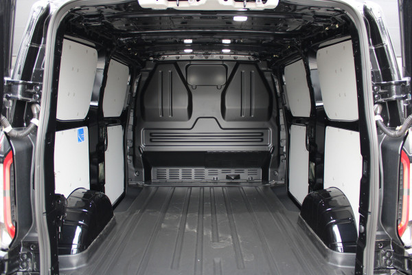 Ford Transit Custom 320 2.0 TDCI L1H1 Sport 170pk - 2x Schuifdeur - 19" LM velgen - ACC - Blind spot - Navi - Camera - Verwarmd stuur - 70l tank - R