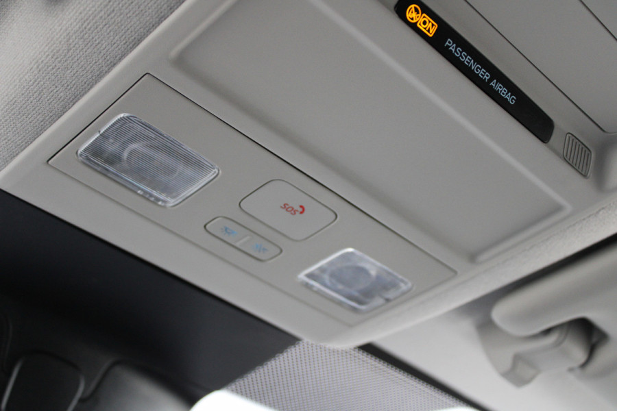 Ford Transit Custom 320 2.0 TDCI L1H1 Sport 170pk - 2x Schuifdeur - 19" LM velgen - ACC - Blind spot - Navi - Camera - Verwarmd stuur - 70l tank - R