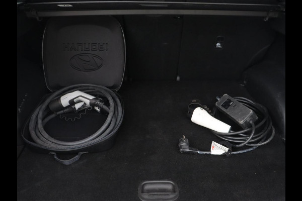 Hyundai Tucson 1.6 T-GDI PHEV Premium Sky 4WD | Panoramadak | Stoelventilatie | Leder | 360 Camera | Adaptive cruise | Carplay | Achterbankverwarming | Navigatie | Keyless | Full LED | Memory | Plug In