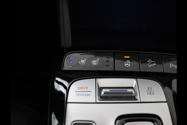 Hyundai Tucson 1.6 T-GDI PHEV Premium Sky 4WD | Panoramadak | Stoelventilatie | Leder | 360 Camera | Adaptive cruise | Carplay | Achterbankverwarming | Navigatie | Keyless | Full LED | Memory | Plug In