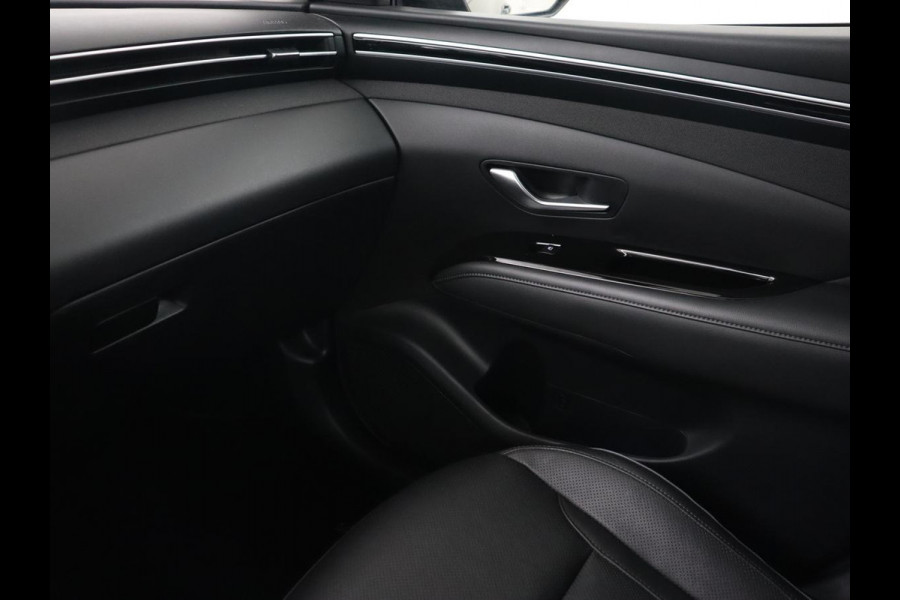 Hyundai Tucson 1.6 T-GDI PHEV Premium Sky 4WD | Panoramadak | Stoelventilatie | Leder | 360 Camera | Adaptive cruise | Carplay | Achterbankverwarming | Navigatie | Keyless | Full LED | Memory | Plug In