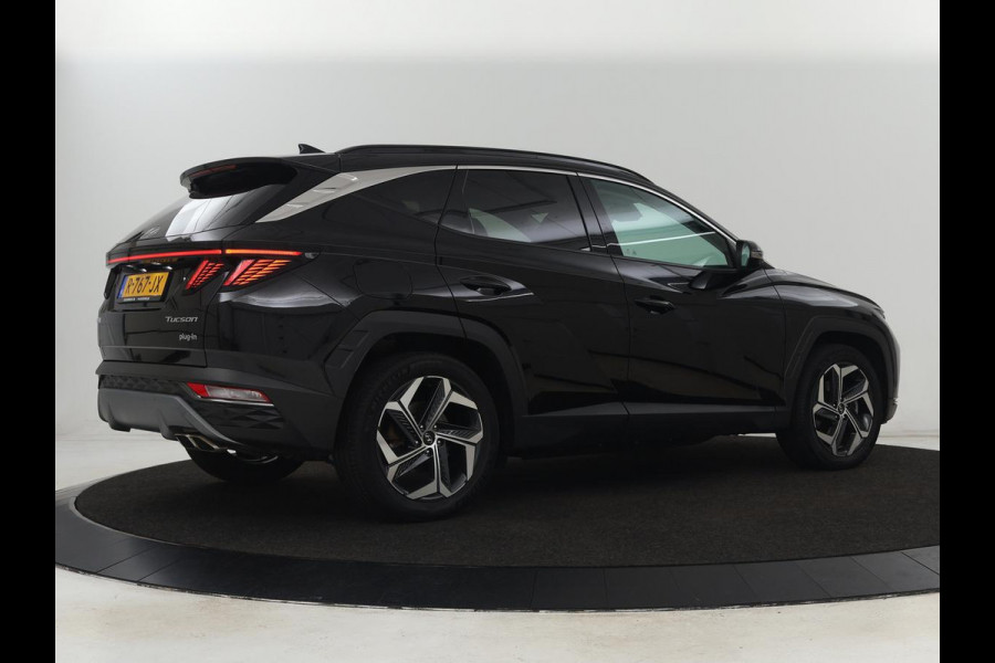 Hyundai Tucson 1.6 T-GDI PHEV Premium Sky 4WD | Panoramadak | Stoelventilatie | Leder | 360 Camera | Adaptive cruise | Carplay | Achterbankverwarming | Navigatie | Keyless | Full LED | Memory | Plug In