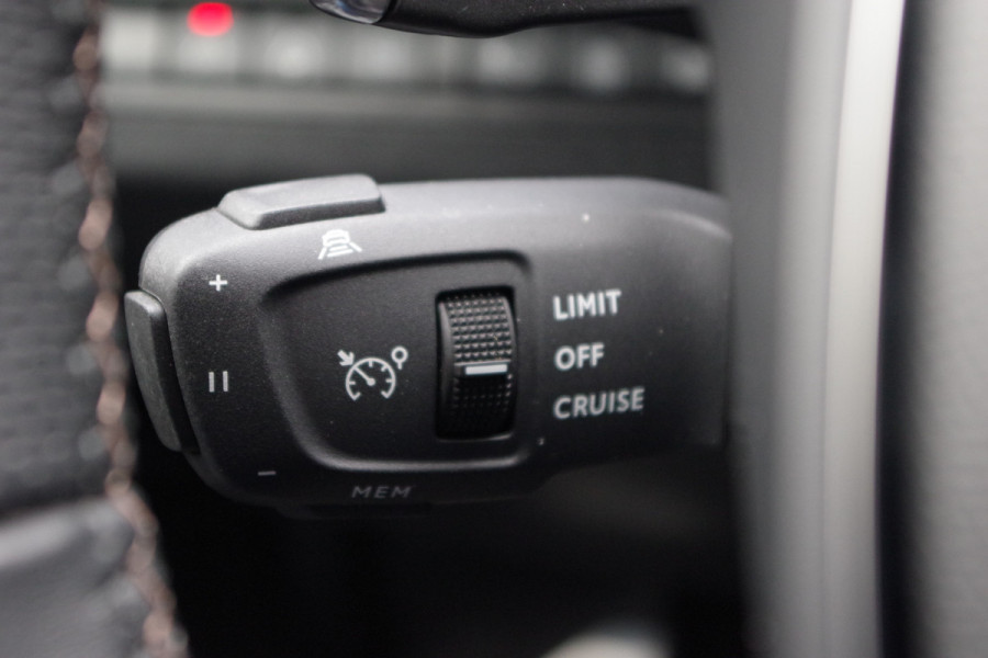 Peugeot 3008 1.6 HYbrid 300 PK Allure Pack Business PHEV, Panoramadak, Adap. Cruise Control, Camera