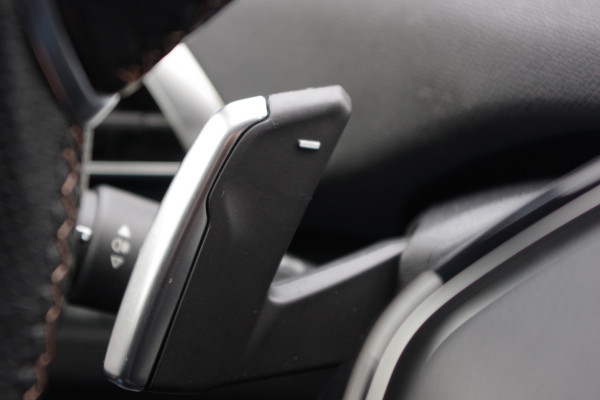 Peugeot 3008 1.6 HYbrid 300 PK Allure Pack Business PHEV, Panoramadak, Adap. Cruise Control, Camera
