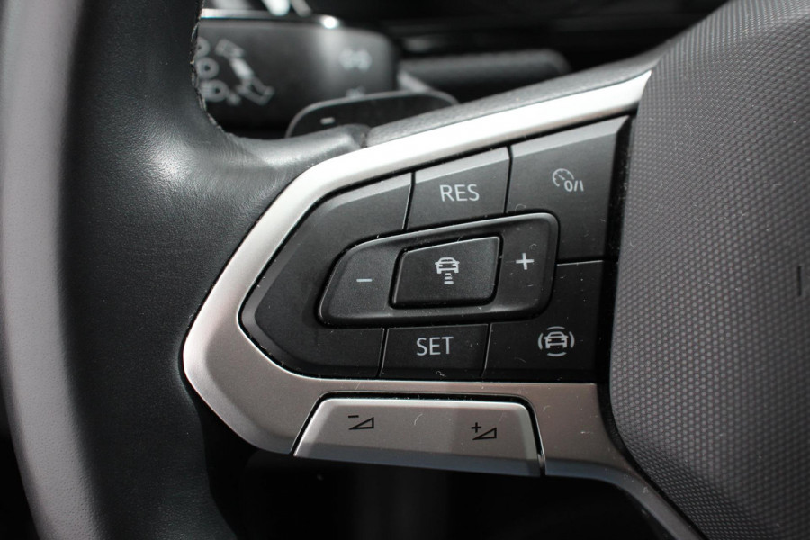 Volkswagen T-Cross 1.0 TSI 110pk DSG Life | Navigatie | Apple Carplay/Android Auto | Adaptive Cruise Control | Camera | Parkeersensoren | Stoelverwarming | Climatronic | Lane Assist