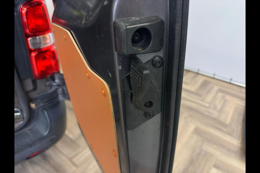 Toyota ProAce Worker 2.0 D-4D Navigator|NAVI|TREKHAAK|INRUIL MOGELIJK