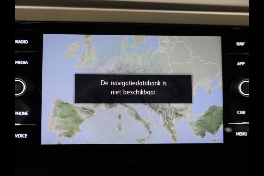 Volkswagen Polo 1.0 TSI Comfortline 95 pk | Navigatie | Parkeersensoren | Adaptieve cruise control | Apple Carplay/Android Auto |