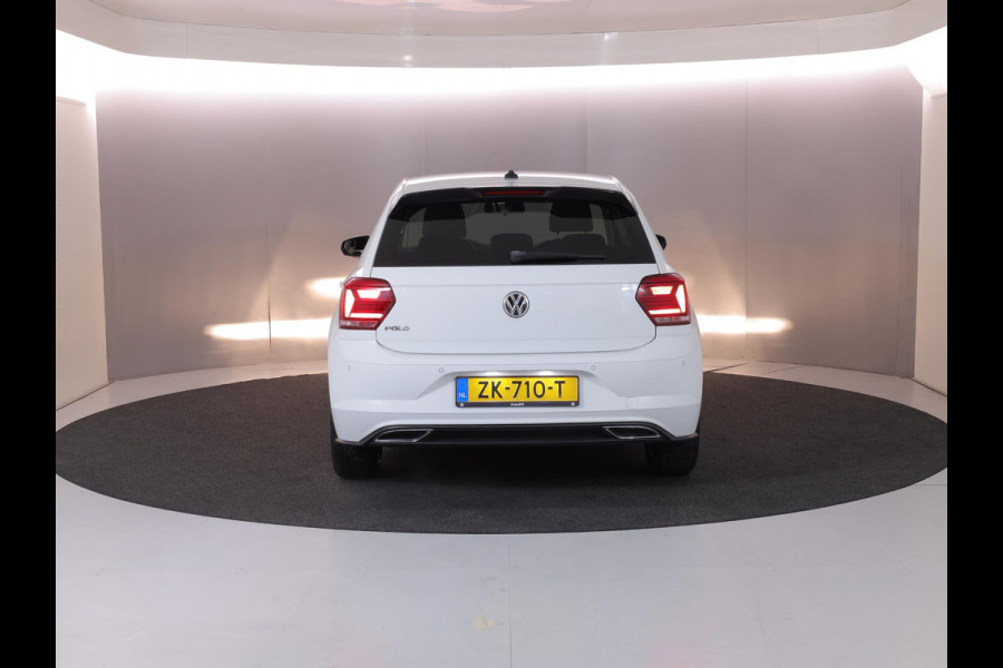 Volkswagen Polo 1.0 TSI Comfortline 95 pk | Navigatie | Parkeersensoren | Adaptieve cruise control | Apple Carplay/Android Auto |