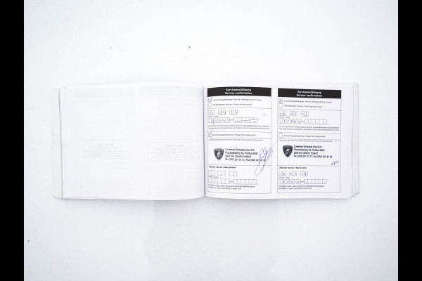 Lamborghini Urus 4.0 V8 Pearl Capsule (INCL-BTW) *CERAMIC-BRAKES | PANO | HEAD-UP | SOFT-CLOSE | LEATHER-ALCANTARA | FULL-LED | NIGHT-VISION | BANG&OLUFSEN | MEMORY-PACK | HEATED-SPORTSEATS | TOP-VIEW | ADAPTIVE-CRUISE | ...