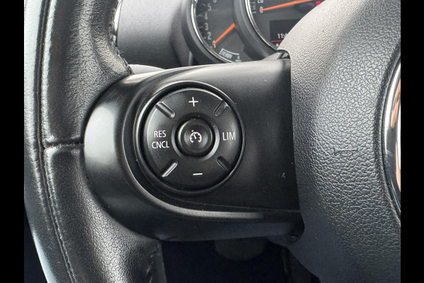 MINI Clubman 1.5 Cooper Salt Lederen sportstoelen Navigatie Cruise Clima Trekhaak