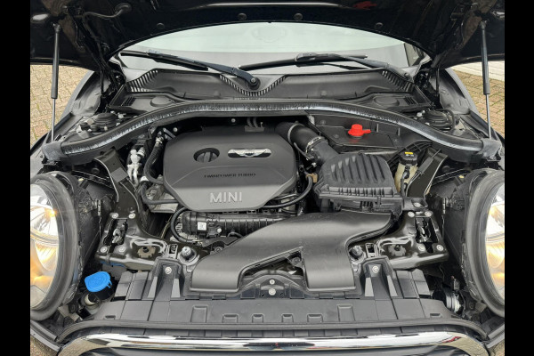 MINI Clubman 1.5 Cooper Salt Lederen sportstoelen Navigatie Cruise Clima Trekhaak