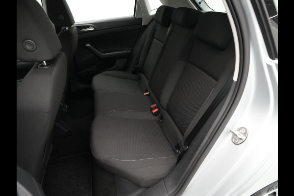 Volkswagen Polo 1.0 TSI 95pk Comfortline Business Navigatie Acc Pdc Carplay Dab Argon