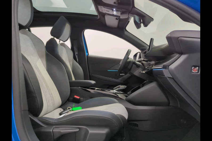Peugeot e-208 EV GT 350 50 kWh NL-AUTO | PANORAMA DAK | SOH 91%