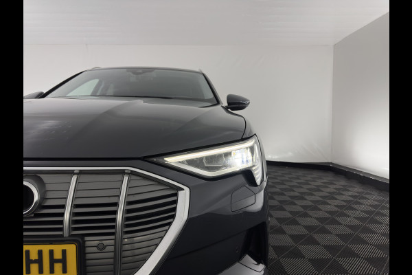 Audi e-tron 55 quattro Business edition Plus 95 kWh [ 3-Fase ] {SOH-88%} (INCL-BTW) *PANO | LEATHER | ADAPTIVE-CRUISE | FULL-LED | DIGI-COCKPIT | KEYLESS | MEMORY-PACK | CAMERA | NAVI-FULLMAP | SHIFT-PADDLES | DAB+ | COMFORT-SEATS | 20''ALU*