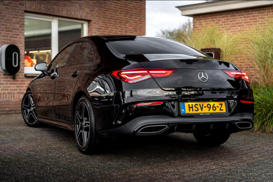 Mercedes-Benz CLA-Klasse 200 163 PK Aut. AMG Night Pakket 360 Camera Pano Sfeerverlichting 18''