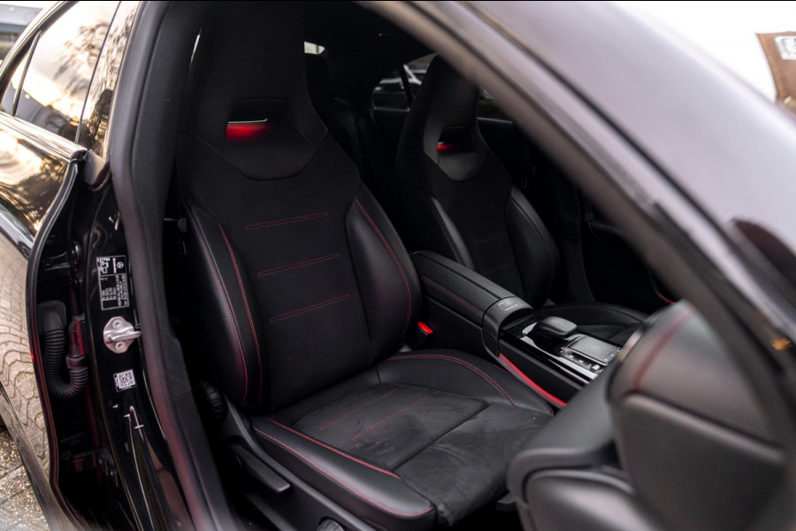 Mercedes-Benz CLA-Klasse 200 163 PK Aut. AMG Night Pakket 360 Camera Pano Sfeerverlichting 18''