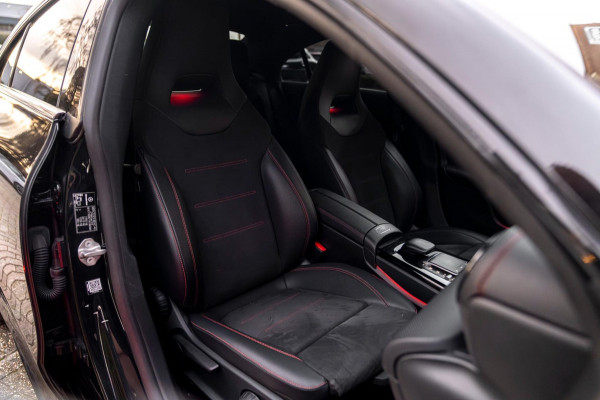 Mercedes-Benz CLA-Klasse 200 163 PK Aut. AMG Night Pakket 360 Camera Pano Sfeerverlichting 18''
