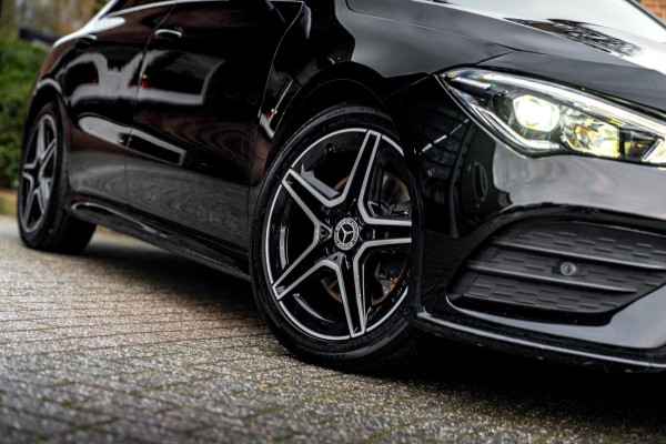 Mercedes-Benz CLA-Klasse 200 163 PK Aut. AMG Night Pakket 360 Camera Pano Sfeerverlichting 18''