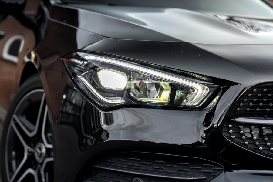 Mercedes-Benz CLA-Klasse 200 163 PK Aut. AMG Night Pakket 360 Camera Pano Sfeerverlichting 18''