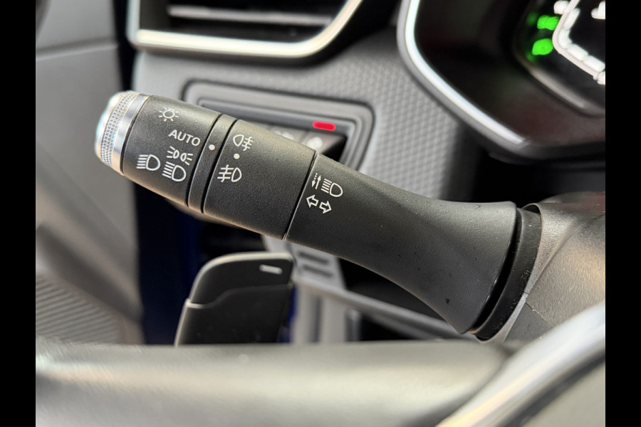 Renault Clio 1.3 TCe 130pk | Edition One | Groot Navi | Bose | 360 | Blindspot | Stoel & Stuur verwarming | 17"| 100% Onderhouden!