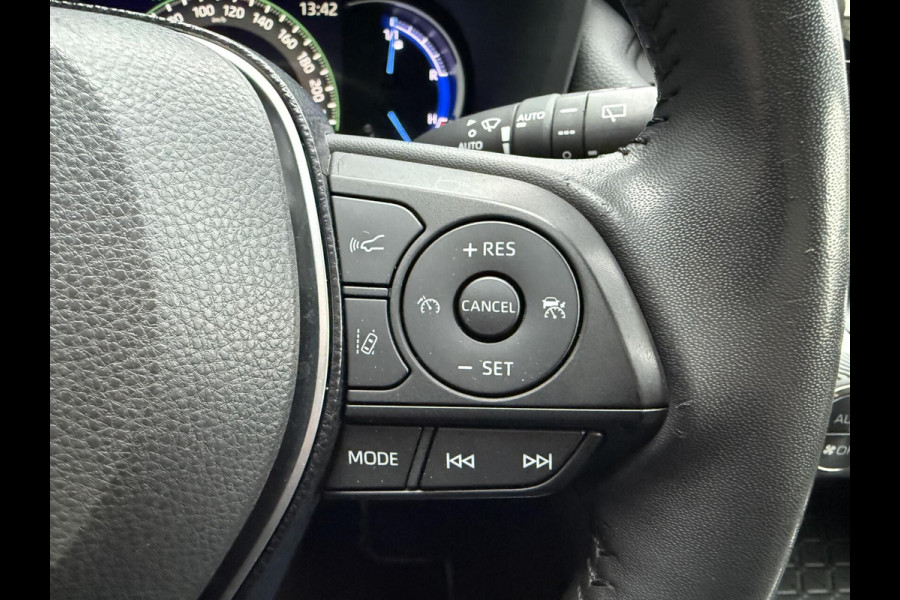 Toyota RAV4 2.5 Hybrid AWD Business