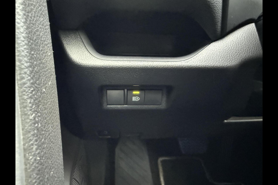 Toyota RAV4 2.5 Hybrid AWD Business