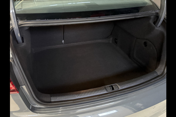 Audi A3 Limousine 1.5 TFSI 150PK CoD Sport Lease Edition | Sportstoelen | Full LED | NL auto | Dealer onderhouden