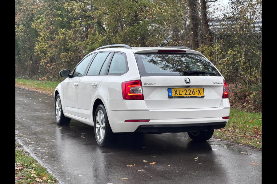 Škoda Octavia Combi 1.0 TSI Greentech Ambition Business | DSG + Navi + Cruise Nu € 10.950,-!!!