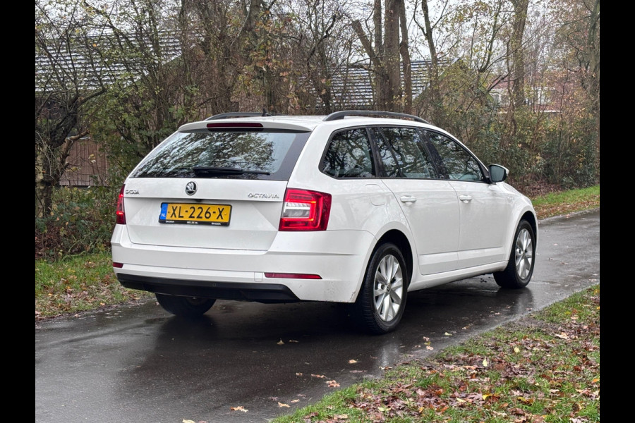 Škoda Octavia Combi 1.0 TSI Greentech Ambition Business | DSG + Navi + Cruise Nu € 10.950,-!!!