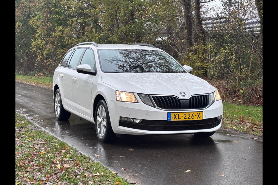 Škoda Octavia Combi 1.0 TSI Greentech Ambition Business | DSG + Navi + Cruise Nu € 10.950,-!!!