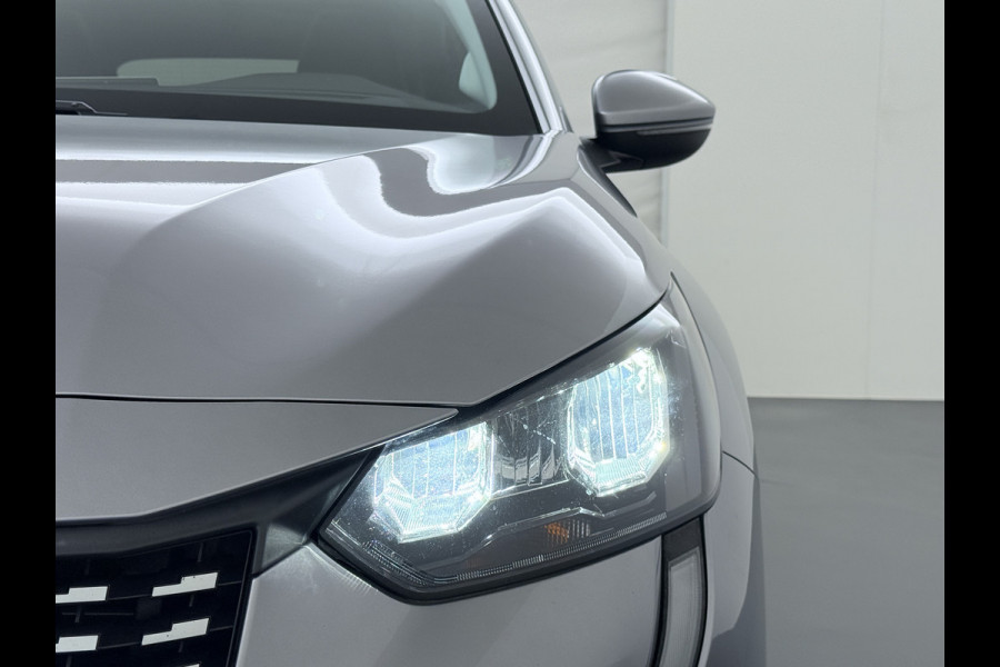 Peugeot 208 1.2I 101PK Pano-Dak Navi Ecc Apple Carplay Android Auto Cruise Control Pdc Allure Bluetooth Isofix Lmv 17" Led Privacy Glas Keyless Rijstrooksensor 1e Eigenaar Origineel Nederlandse Auto Nieuwprijs  €24.923,-