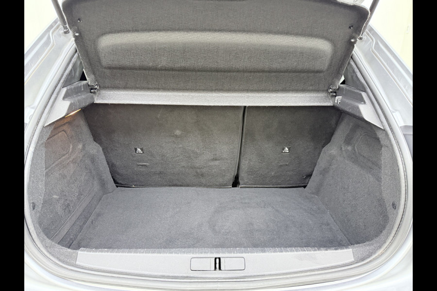 Peugeot 208 1.2I 101PK Pano-Dak Navi Ecc Apple Carplay Android Auto Cruise Control Pdc Allure Bluetooth Isofix Lmv 17" Led Privacy Glas Keyless Rijstrooksensor 1e Eigenaar Origineel Nederlandse Auto Nieuwprijs  €24.923,-