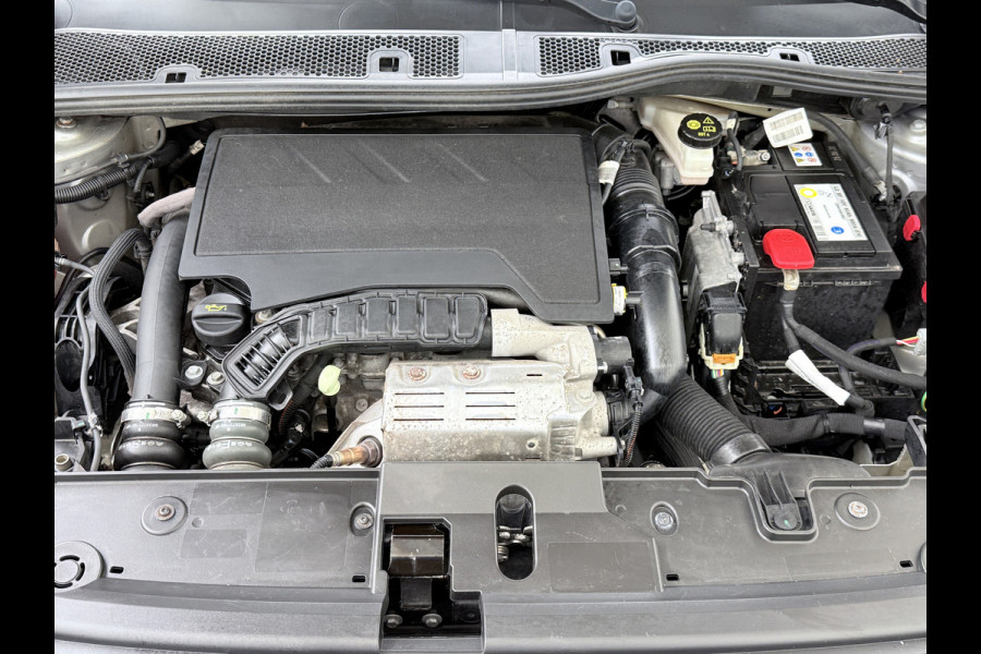 Peugeot 208 1.2I 101PK Pano-Dak Navi Ecc Apple Carplay Android Auto Cruise Control Pdc Allure Bluetooth Isofix Lmv 17" Led Privacy Glas Keyless Rijstrooksensor 1e Eigenaar Origineel Nederlandse Auto Nieuwprijs  €24.923,-