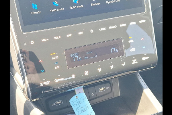 Hyundai Tucson 1.6 T-GDI HEV Comfort Stoelverwarming | Apple Carplay / Android Auto | Sfeerverlichting