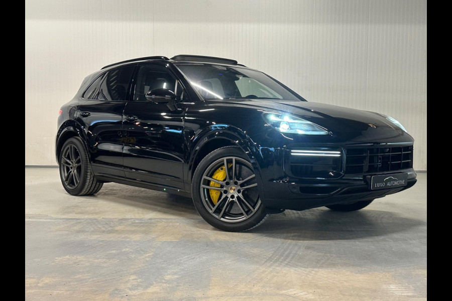 Porsche Cayenne 4.0 Turbo | NAP | SPORT CHRONO | PANO | KERAMISCH | TREKHAAK