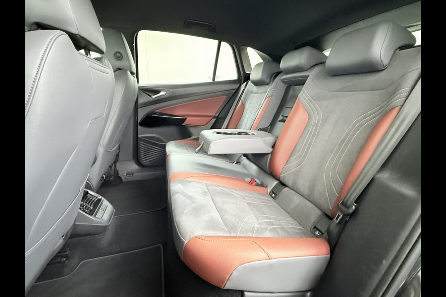 Volkswagen ID.4 Max 77kWh W-pomp Trekhaak Camera Lmv 20" Adap.Cruise + stop&go Apple Carplay Android Auto Navi Ecc Pdc SOH 92% Led Privacy Glas DAB File assistent Matrix Led Keyless Origineel Nederlandse Auto
