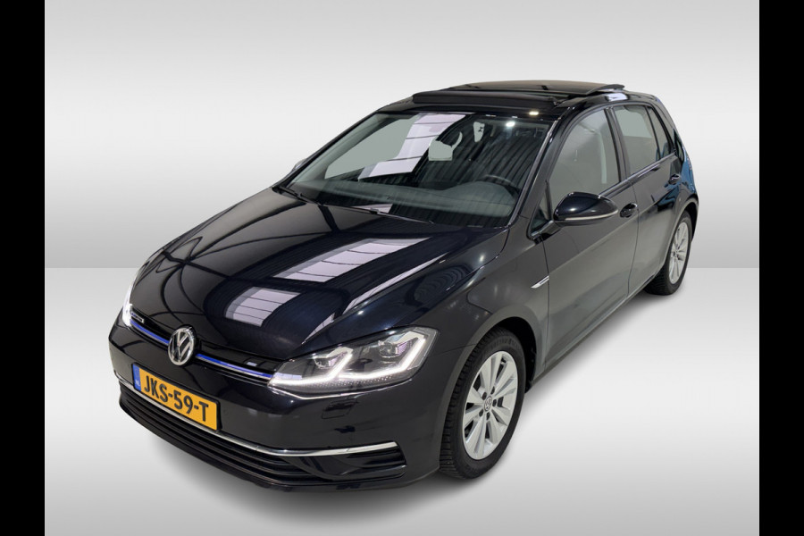 Volkswagen Golf 1.5 TSI ACT 130pk | Pano dak | Full Led